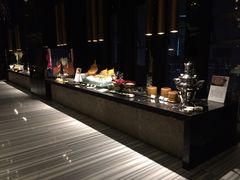 自助取餐区-唐拉雅秀酒店-西锦汇空中BBQ·思创餐厅