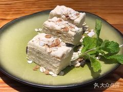 -塔哈尔·新疆盛宴(城西银泰店)