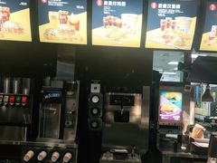 -麦当劳(庐山服务区店)