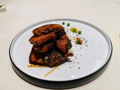 本帮熏鱼-蝶园·装修中(BFC外滩金融中心店)