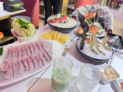 会跳舞的虾-川越泰火锅(吉利大厦店)