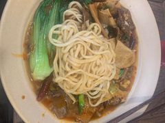 -方铲铲·成都板凳面(滨江银泰店)