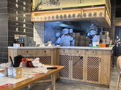 -馋三尺蟹粉小笼(人民广场店)