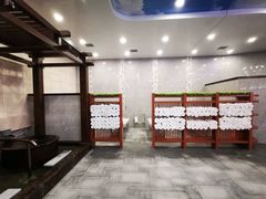 -碧中海汤泉汗蒸酒店