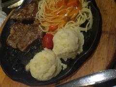 -豪客来牛排(府河店)