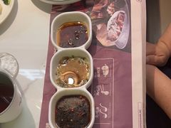 -洪氏嗨捞·广东猪肚鸡·椰子鸡火锅(西咸万象城店)