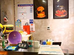 -shark burger·鲨鱼汉堡(交子大道店)