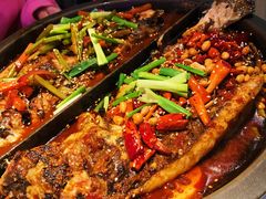 -鸣记脆皮烤鱼·海鲜烤鱼(三八广场店)