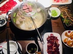 -牛焱·贵州黄牛肉火锅(城西银泰店)