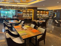 -岷山饭店-芝芝自助餐厅