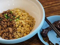 干拌豌杂面-何必是家面馆 HB noodles&coffee