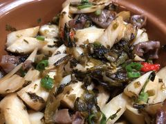 -赖厨潮汕砂锅粥