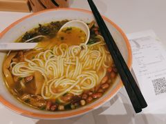 -大食代美食广场(上海中心店)