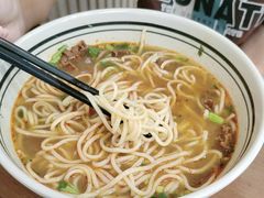 -小马牛肉面·牛骨熬制(南京博物院店)