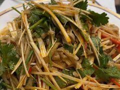 -马尔龙新疆饭店·清真(瑞景店)