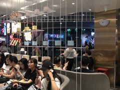 -奈雪的茶(湖滨银泰in77C区PRO店)