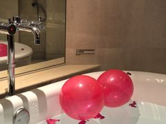 -上海佘山世茂艾美酒店