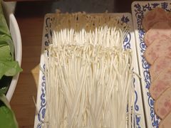 -东镇老火锅(长春路首店)