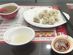 -孔一凡·手工饺子(时尚明苑店)