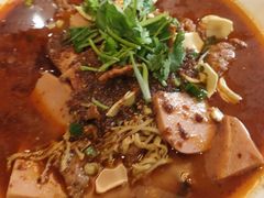 -辣盆盆麻辣小龙虾(哈尔滨总店)