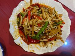 -谢老五跷脚牛肉·非遗传承店