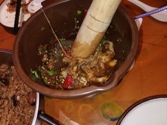 -老滇山寨•云南特色菜•地方菜•民族风情歌舞表演(金碧店)