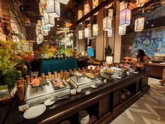 -西藏饭店·亚克·食光自助餐厅(文殊院店)