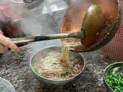 -正宗杨记普洱酸醋米线(总店)