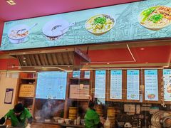 -大食代美食广场(上海中心店)