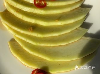 萌哒哒椰子鸡三亚湾旗舰店