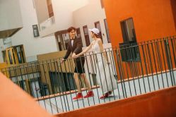 -巴黎婚纱摄影工作室