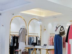 -nana showroom娜娜家服装店