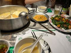 -禄婶鸡煲·打边炉