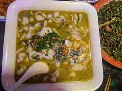 爆款酸菜鱼-醉小酒馆·川菜·江湖菜·重庆菜(观音桥旗舰店)