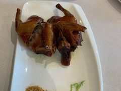红烧石岐乳鸽-景月阁空中食府(希尔顿酒店)