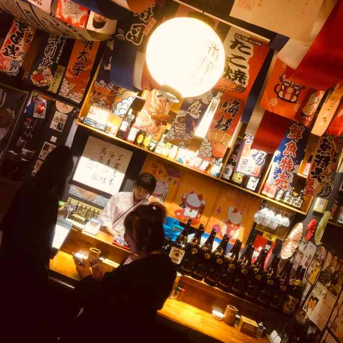 环境挺好的 味道也不错 下次晚上来吃烤串吧