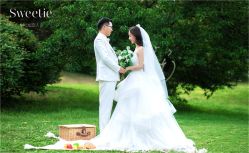 -蒙娜丽莎婚纱摄影(南门店)