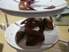 脆皮陈皮乳鸽-粤小馆(天安云谷店)