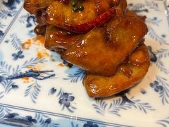 -千百味红餐厅·非遗江西菜(绿地双子塔总店)