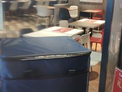 -肯德基(中纬店)