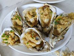 -覃记海鲜美食餐厅