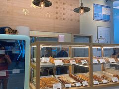 面包甜点陈列柜-檗谷·面包·咖啡·轻食(华贸天地店)
