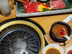 -炼火烤肉店