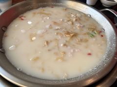 -老来福·非遗酸汤兔(凯旋路店)