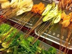 -佰人王串串香火锅(洋珠巷店)
