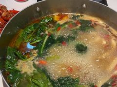 -七欣天香辣蟹火锅(闵行浦江欢乐颂店)