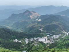 -罗田薄刀峰风景区