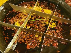 -岗上渣渣老火锅(两路口店)