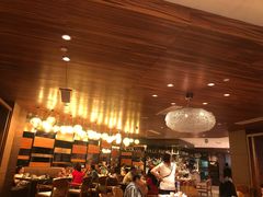 大堂-OPEN開全日自助餐厅·牛肉火锅·海鲜(佛山希尔顿酒店)