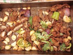 -老东镇啤酒屋海鲜加工·蒸汽海鲜·海鲜烧烤(台东店)